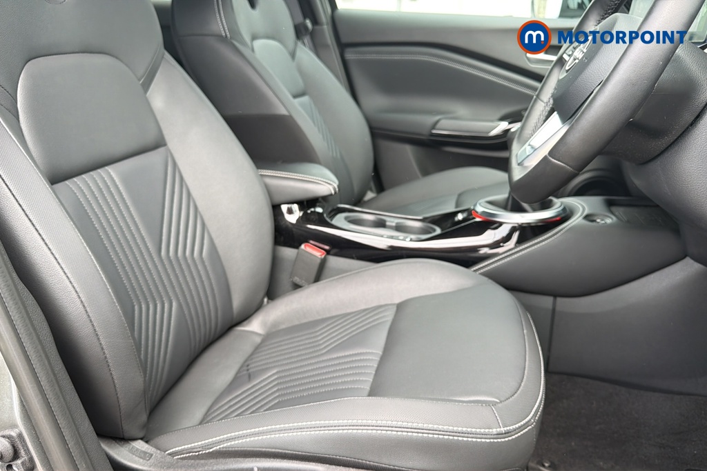 Nissan Juke Tekna Manual Petrol SUV - Stock Number (1556814) - 22nd supplementary image