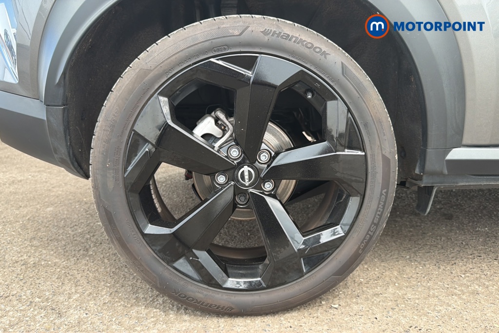 Nissan Juke Tekna Manual Petrol SUV - Stock Number (1556814) - 46th supplementary image