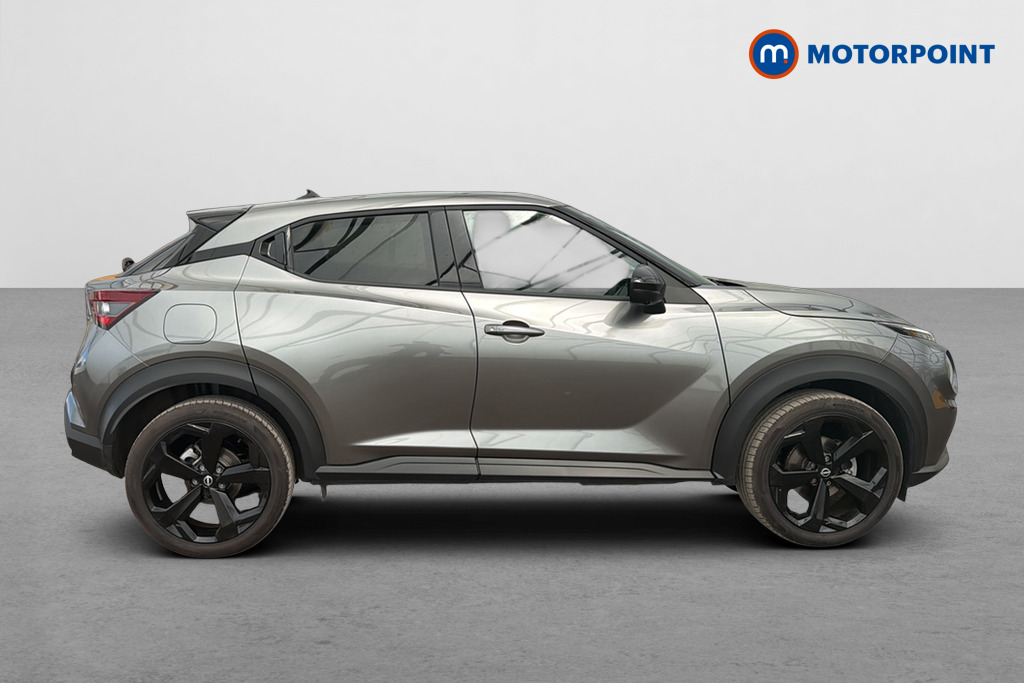 Nissan Juke Tekna Manual Petrol SUV - Stock Number (1556814) - Passenger side