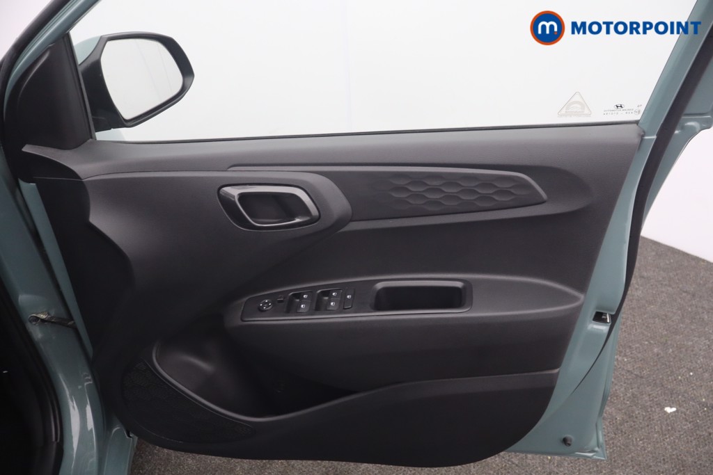 Hyundai I10 Se Connect Automatic Petrol Hatchback - Stock Number (1639039) - 9th supplementary image