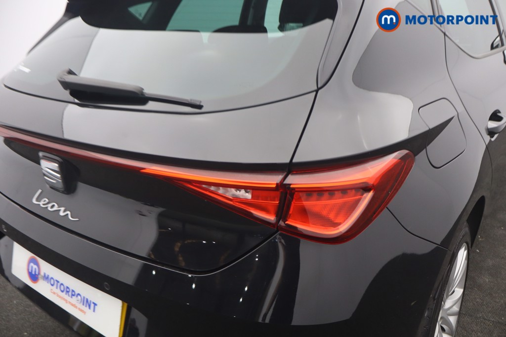 Seat Leon Se Dynamic Manual Petrol Hatchback - Stock Number (1645240) - 3rd supplementary image