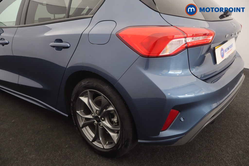 Ford Focus St-Line Edition Manual Petrol Hatchback - Stock Number (1649558) - 37th supplementary image