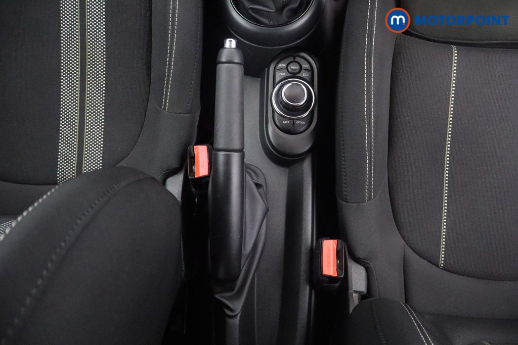 Mini Hatchback Cooper S Sport Manual Petrol Hatchback - Stock Number (1649563) - 5th supplementary image