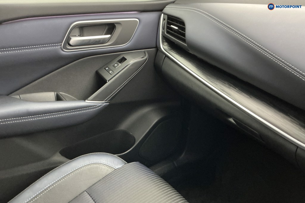 Nissan Qashqai Tekna Automatic Petrol-Electric Hybrid SUV - Stock Number (1649954) - 10th supplementary image
