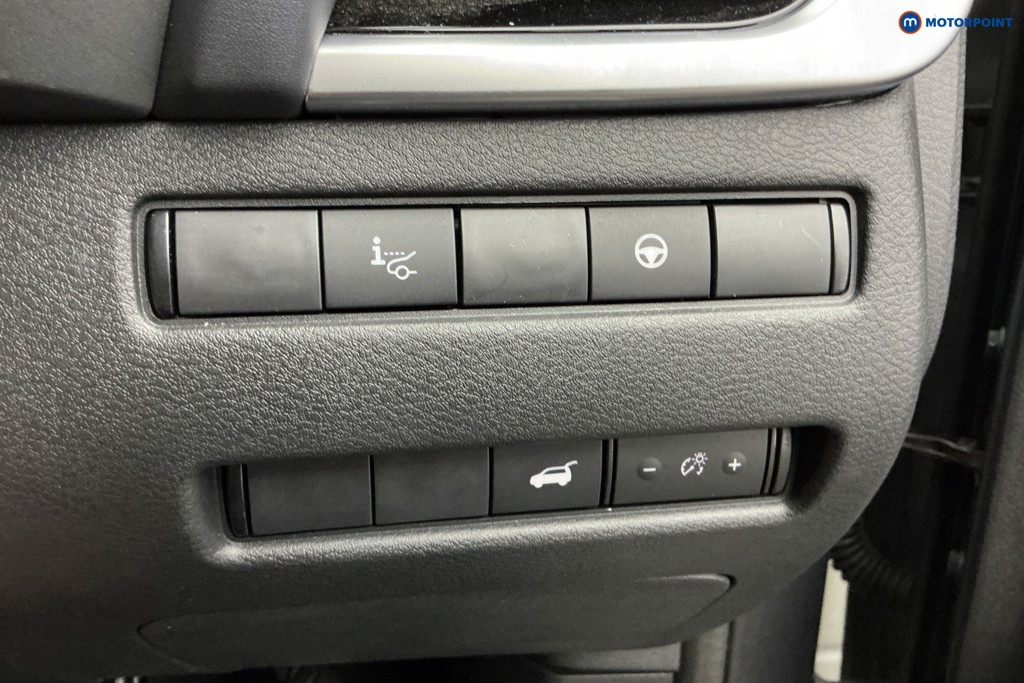 Nissan Qashqai Tekna Automatic Petrol-Electric Hybrid SUV - Stock Number (1649954) - 13th supplementary image