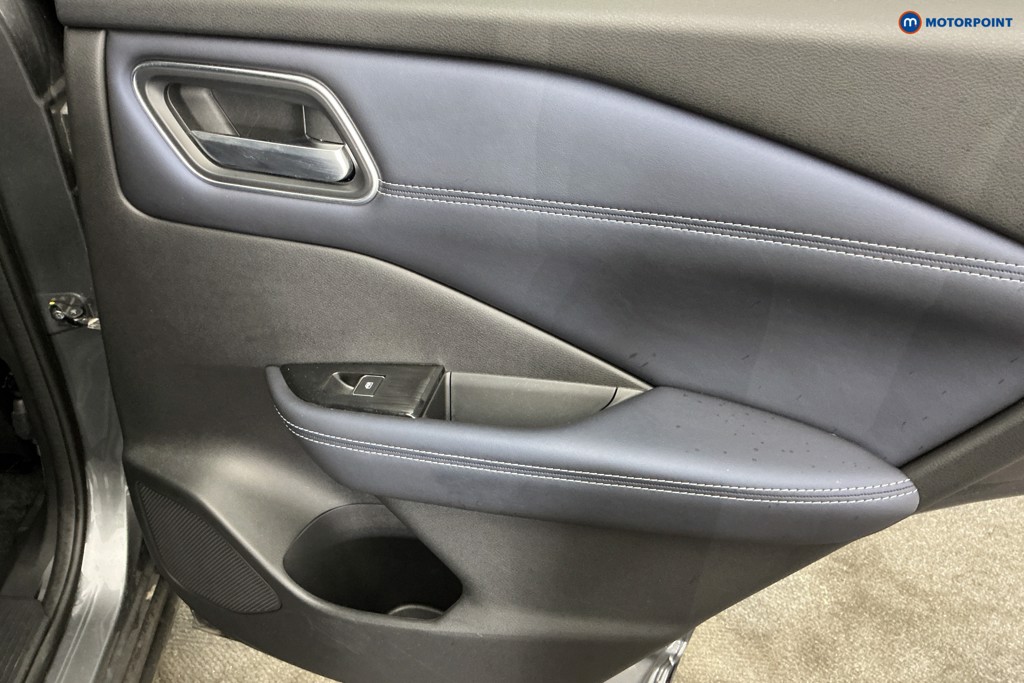 Nissan Qashqai Tekna Automatic Petrol-Electric Hybrid SUV - Stock Number (1649954) - 18th supplementary image