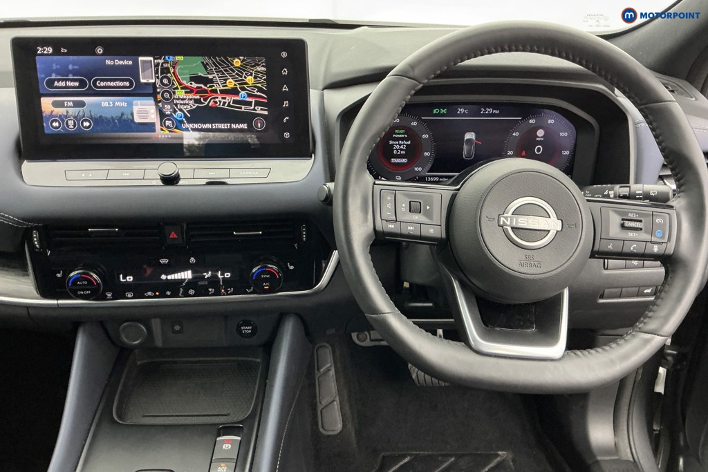 Nissan Qashqai Tekna Automatic Petrol-Electric Hybrid SUV - Stock Number (1649954) - 1st supplementary image