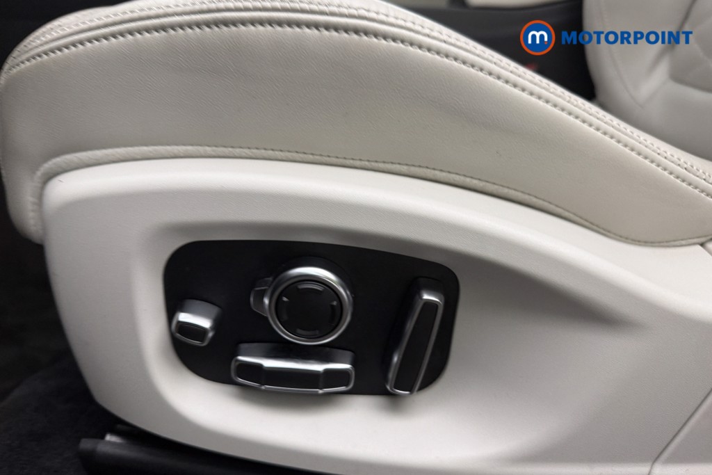 Jaguar E-Pace HSE Automatic Diesel SUV - Stock Number (1650140) - 40th supplementary image