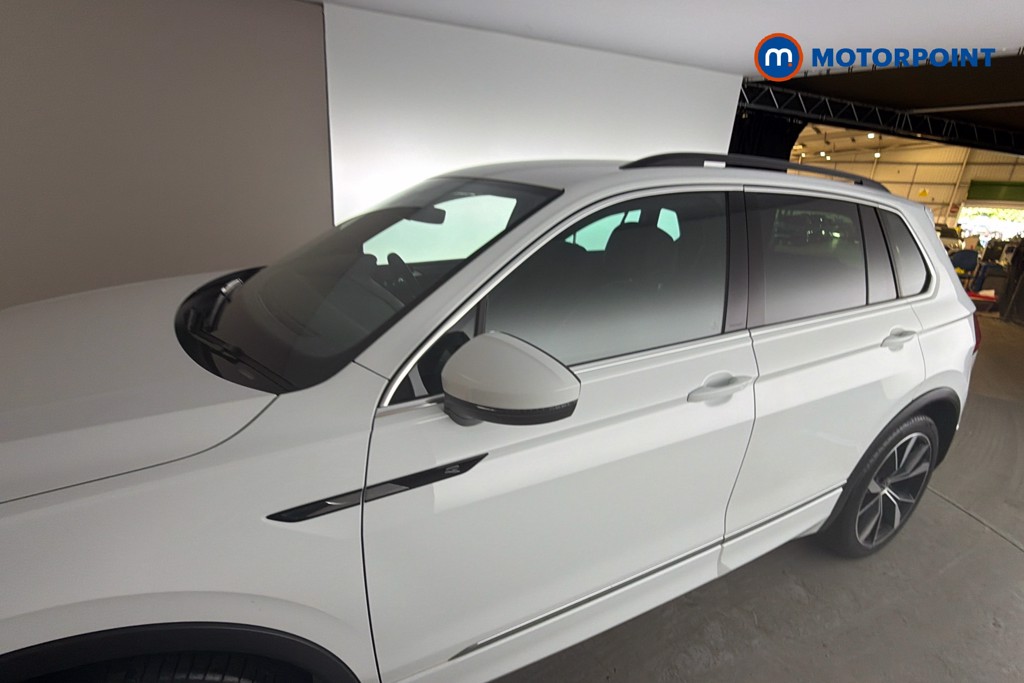 Volkswagen Tiguan R-Line Automatic Diesel SUV - Stock Number (1651279) - 43rd supplementary image