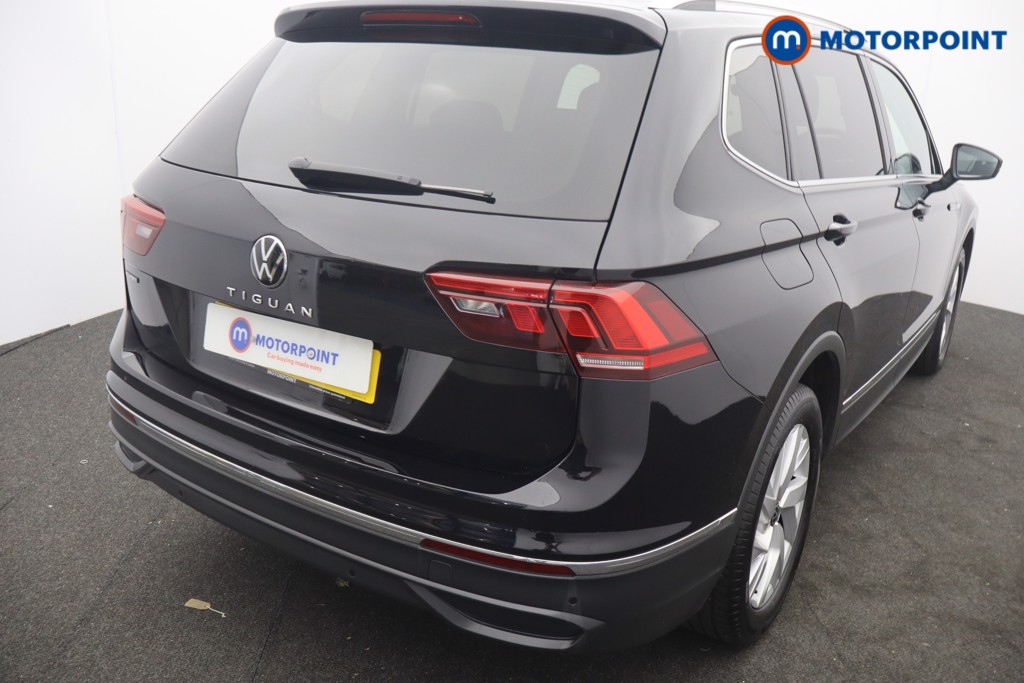Volkswagen Tiguan Allspace Life Manual Petrol SUV - Stock Number (1651803) - 2nd supplementary image