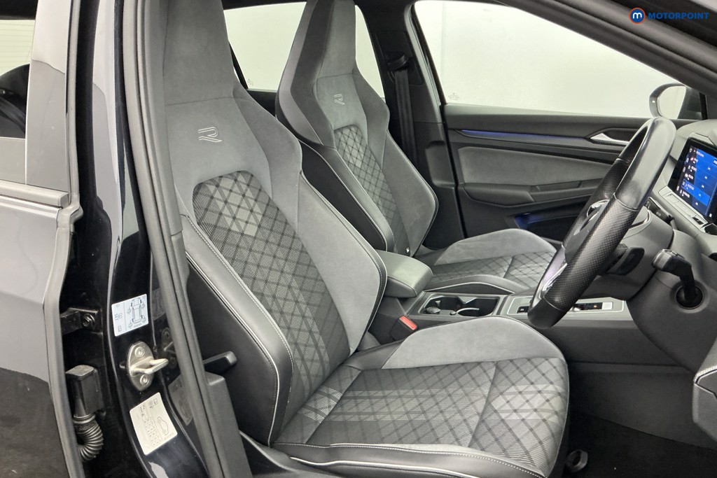 Volkswagen Golf R-Line Automatic Petrol Hatchback - Stock Number (1652331) - 5th supplementary image