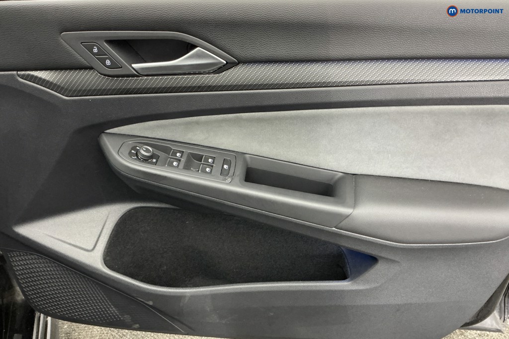 Volkswagen Golf R-Line Automatic Petrol Hatchback - Stock Number (1652331) - 15th supplementary image
