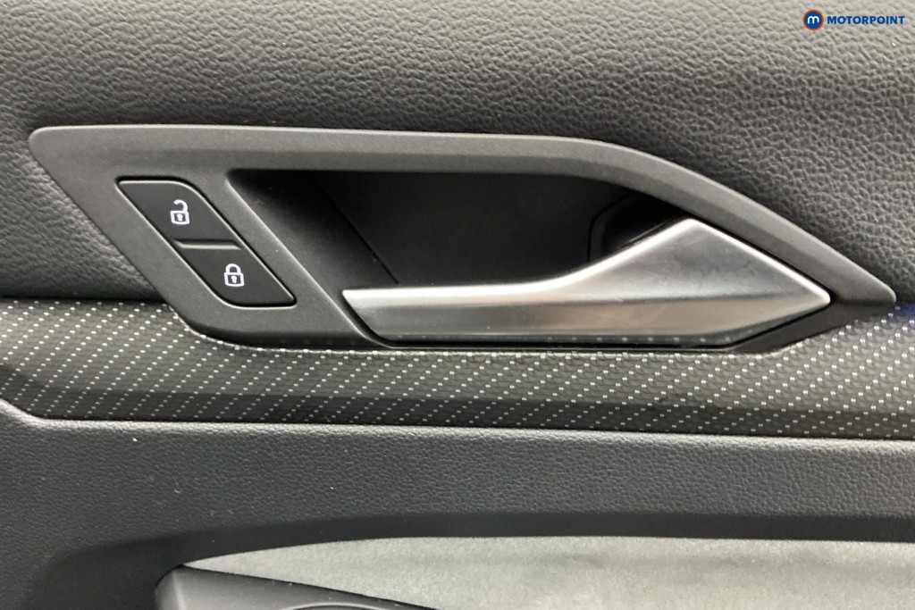 Volkswagen Golf R-Line Automatic Petrol Hatchback - Stock Number (1652331) - 17th supplementary image