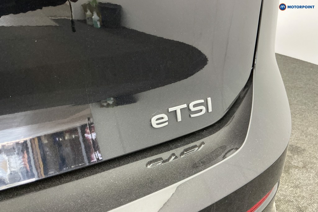 Volkswagen Golf R-Line Automatic Petrol Hatchback - Stock Number (1652331) - 23rd supplementary image