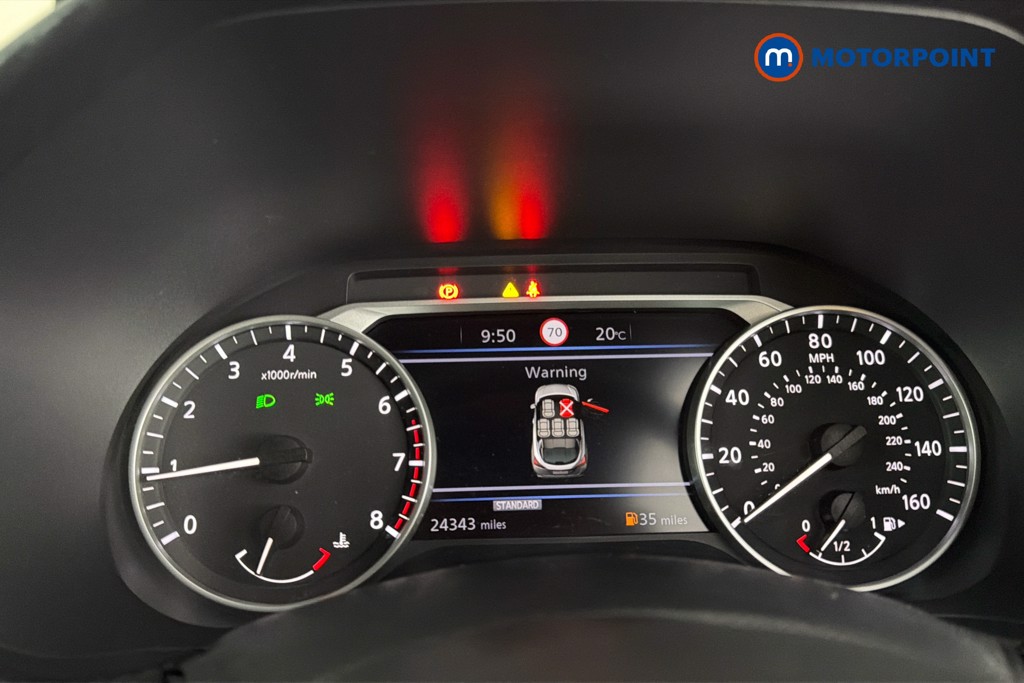 Nissan Juke N-Connecta Manual Petrol SUV - Stock Number (1652360) - 8th supplementary image