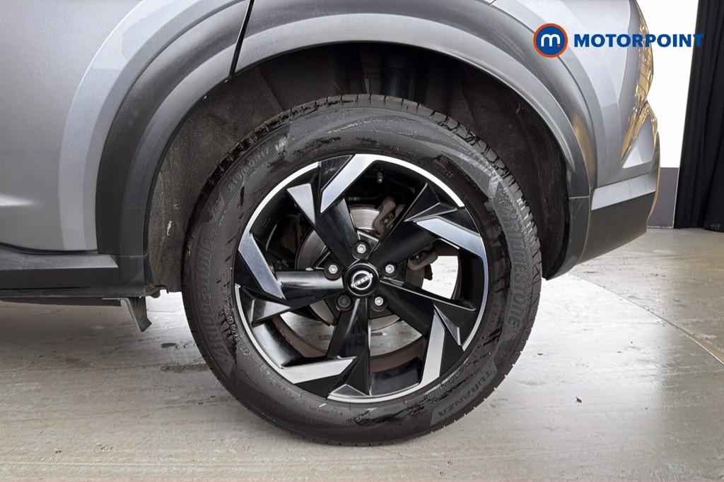 Nissan Juke N-Connecta Manual Petrol SUV - Stock Number (1652360) - 48th supplementary image
