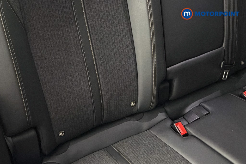 Peugeot 3008 Gt Line Premium Automatic Petrol SUV - Stock Number (1652867) - 29th supplementary image