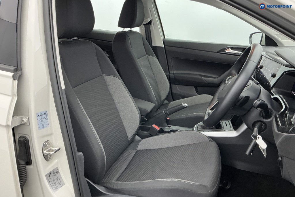 Volkswagen Polo Life Automatic Petrol Hatchback - Stock Number (1652988) - 5th supplementary image
