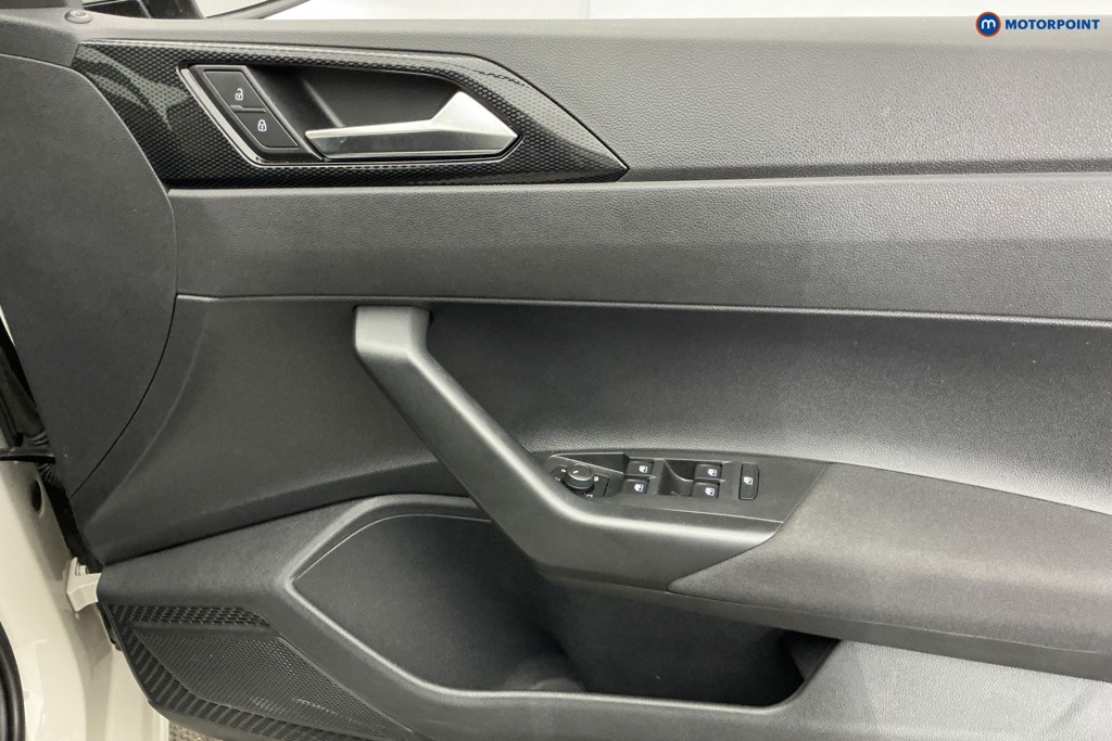 Volkswagen Polo Life Automatic Petrol Hatchback - Stock Number (1652988) - 15th supplementary image