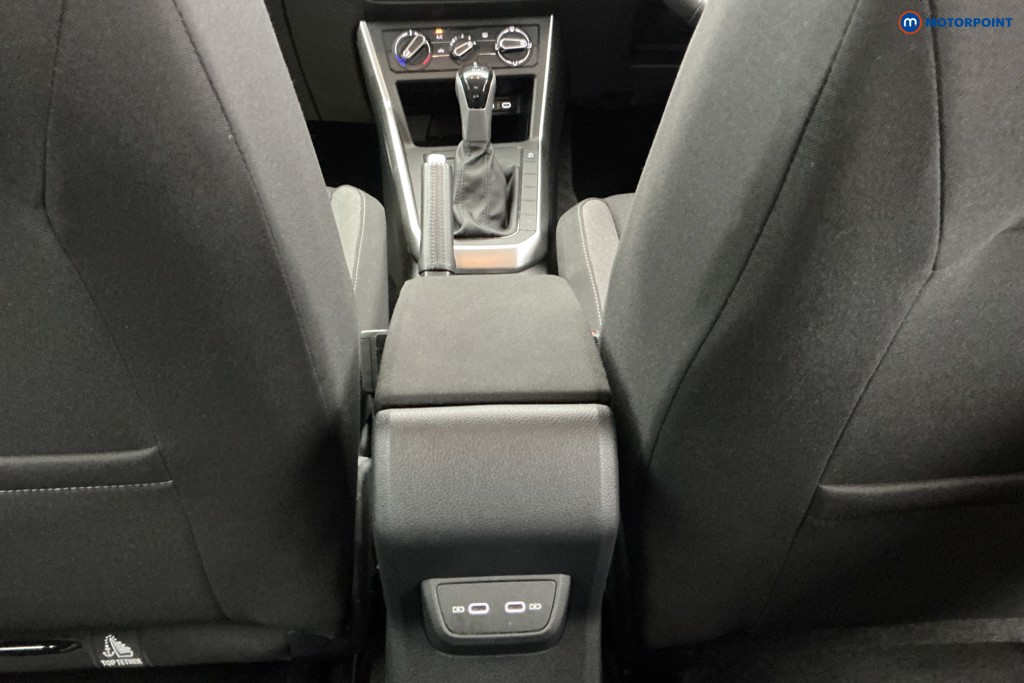 Volkswagen Polo Life Automatic Petrol Hatchback - Stock Number (1652988) - 19th supplementary image