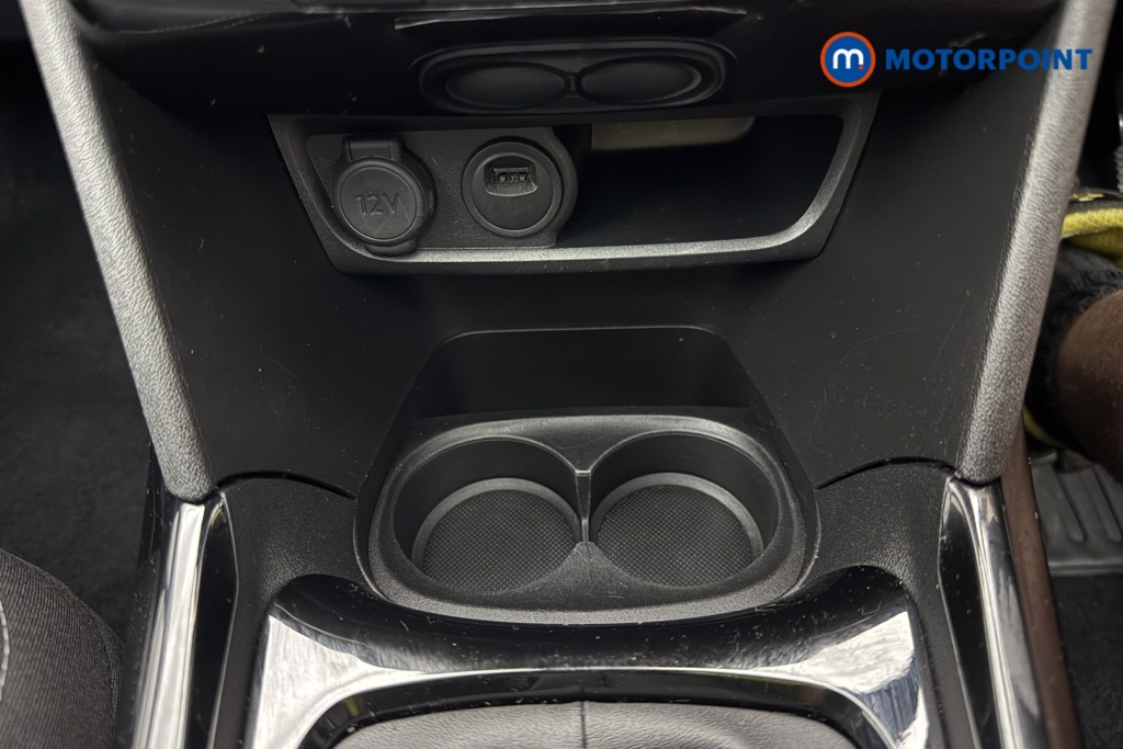 Peugeot 2008 Allure Premium Manual Petrol SUV - Stock Number (1653138) - 14th supplementary image