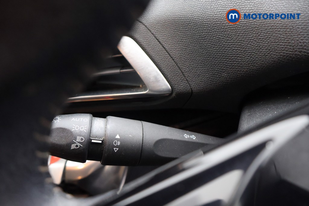 Peugeot 5008 Active Premium Manual Diesel SUV - Stock Number (1653227) - 6th supplementary image