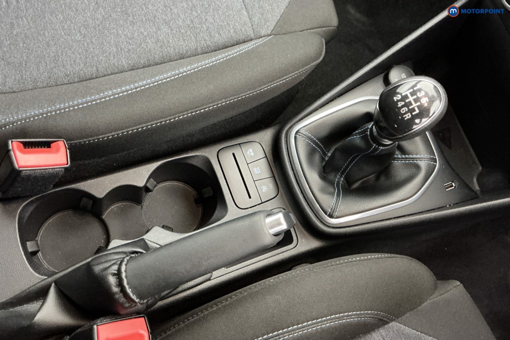 Ford Fiesta Active Manual Petrol Hatchback - Stock Number (1653870) - 8th supplementary image