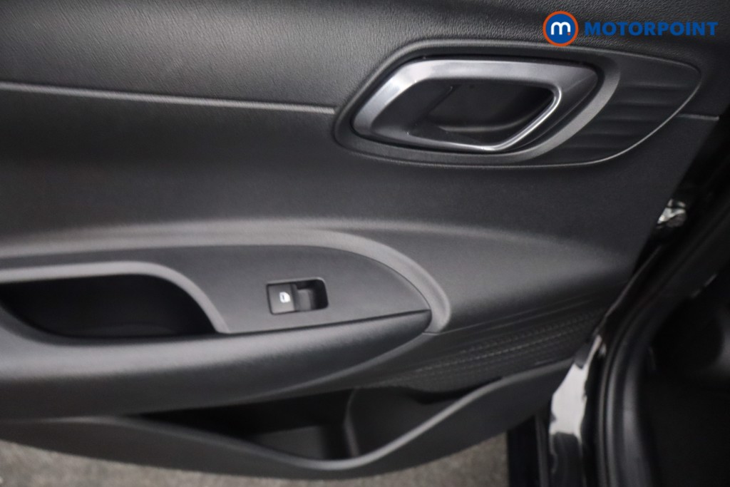 Hyundai I20 Ultimate Automatic Petrol Hatchback - Stock Number (1655222) - 32nd supplementary image