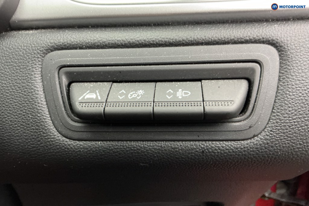 Renault Captur Techno Manual Petrol SUV - Stock Number (1655233) - 13th supplementary image