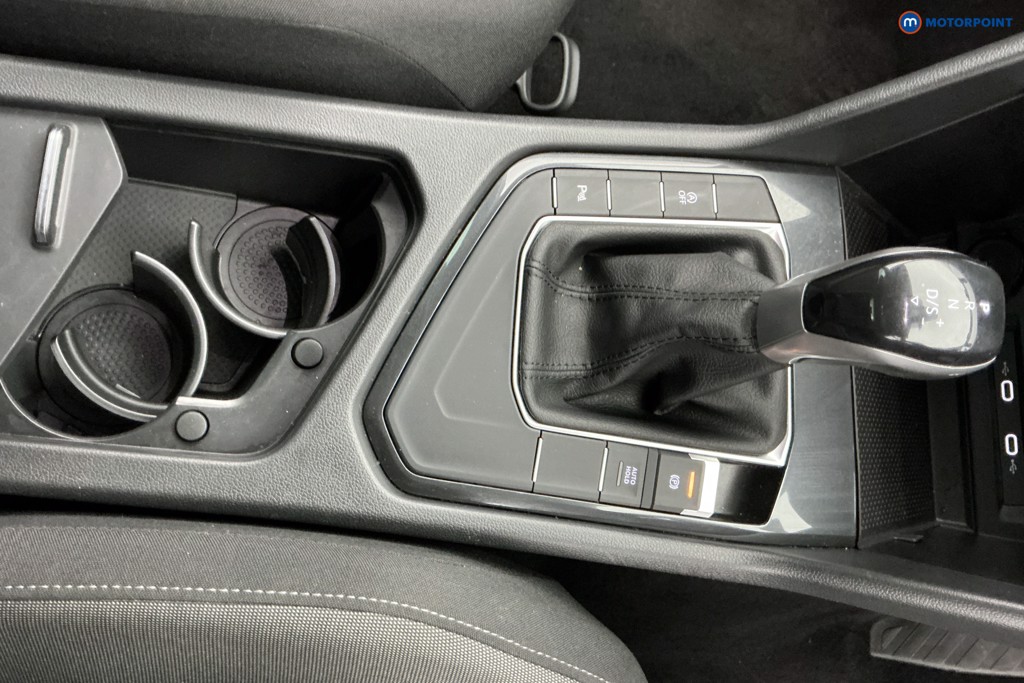 Volkswagen Tiguan Life Automatic Petrol SUV - Stock Number (1655239) - 9th supplementary image