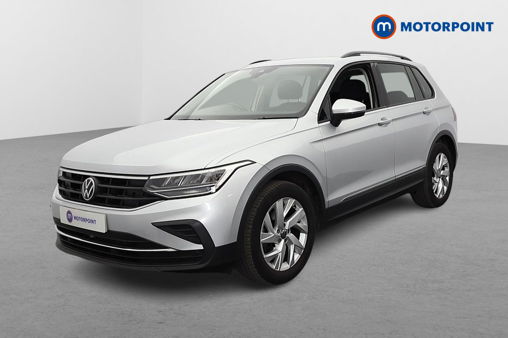 Volkswagen Tiguan Life Automatic Petrol SUV - Stock Number (1655239) - Passenger side front corner
