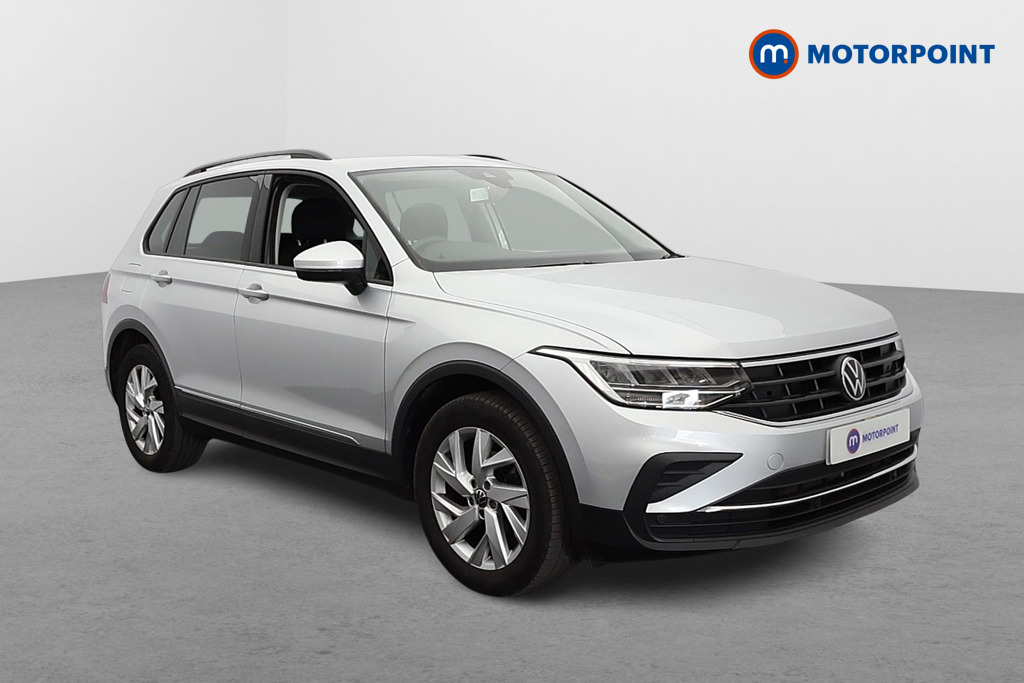 Volkswagen Tiguan Life Automatic Petrol SUV - Stock Number (1655239) - Drivers side front corner