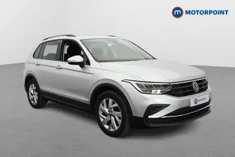 Volkswagen Tiguan Life Automatic Petrol SUV - Stock Number (1655239) - Drivers side front corner