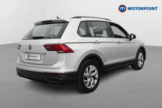 Volkswagen Tiguan Life Automatic Petrol SUV - Stock Number (1655239) - Drivers side rear corner