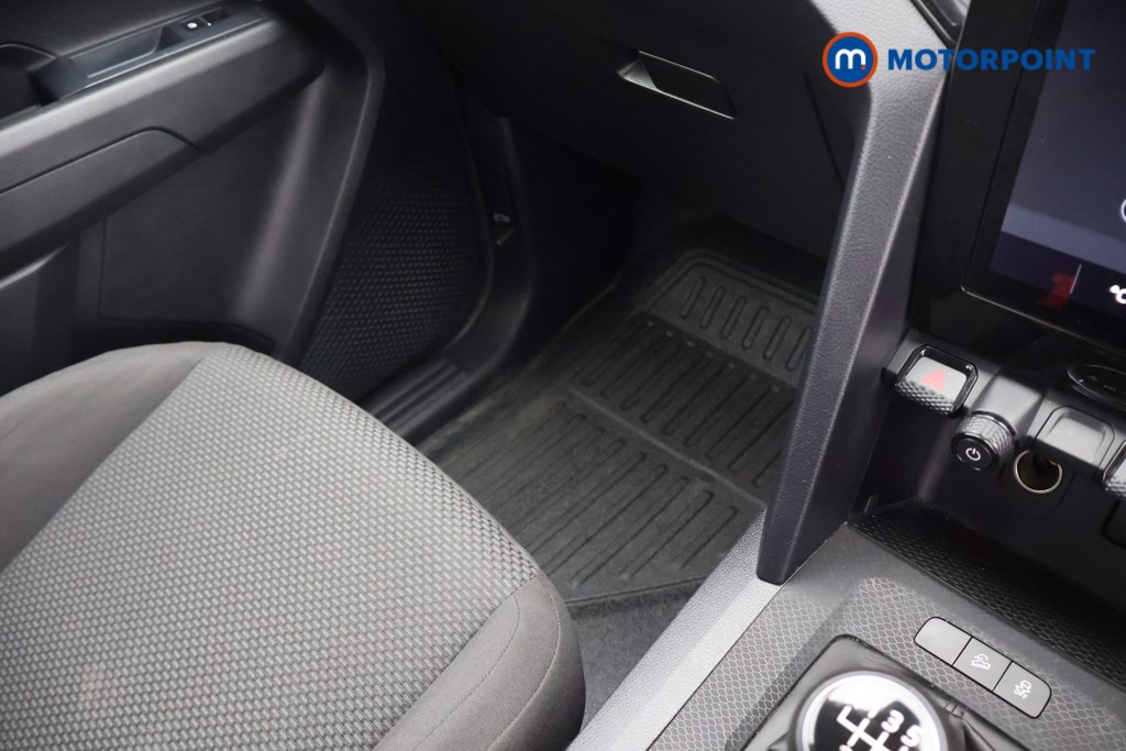 Volkswagen Amarok Life Manual Diesel Double Cab Pick-Up - Stock Number (1655281) - 12th supplementary image