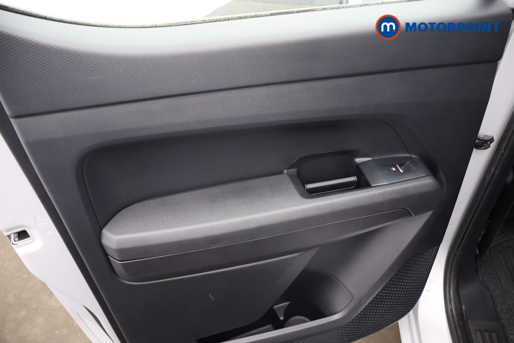 Volkswagen Amarok Life Manual Diesel Double Cab Pick-Up - Stock Number (1655281) - 20th supplementary image