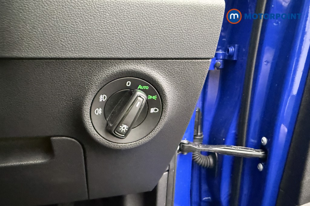 Skoda Karoq Se Drive Manual Petrol SUV - Stock Number (1655358) - 22nd supplementary image