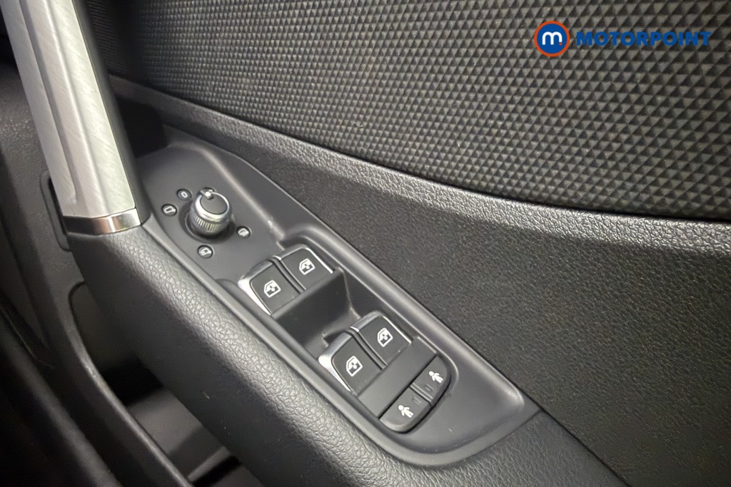 Audi Q2 S Line Automatic Petrol SUV - Stock Number (1655509) - 16th supplementary image