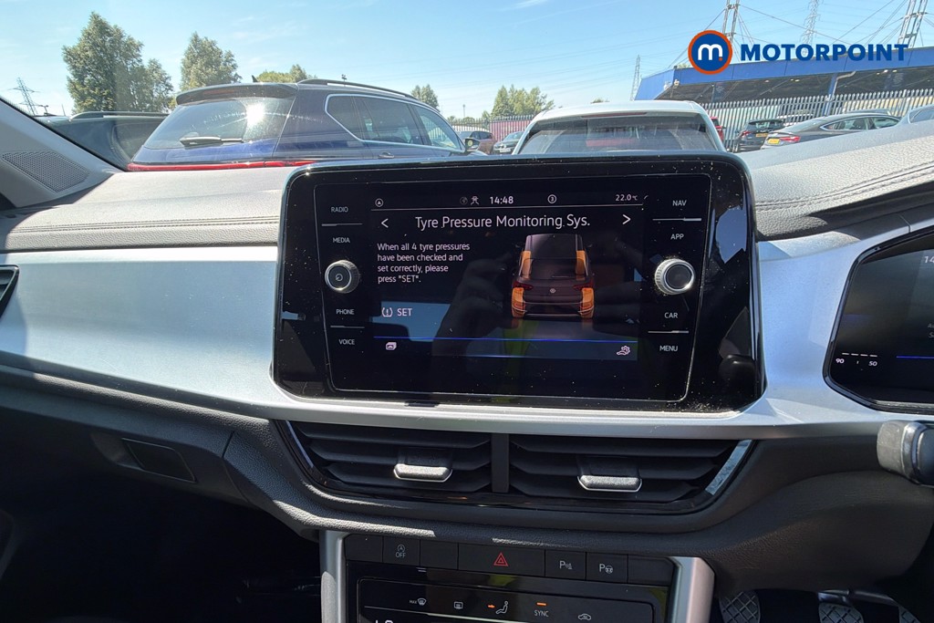 Volkswagen T-Roc Life Manual Petrol SUV - Stock Number (1655548) - 20th supplementary image