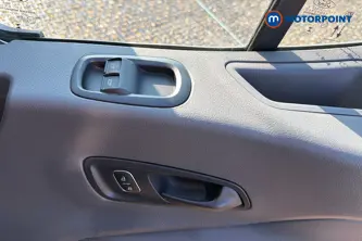 Ford Transit Limited Automatic Diesel Medium Roof Van - Stock Number (1655834) - 19th supplementary image
