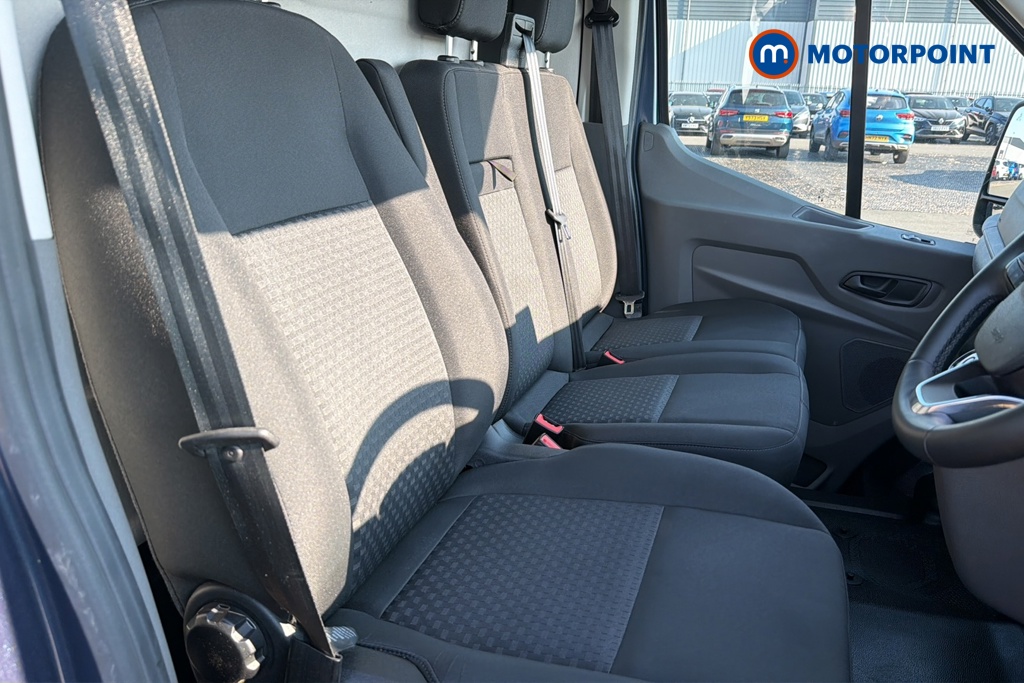 Ford Transit Limited Automatic Diesel Medium Roof Van - Stock Number (1655834) - 22nd supplementary image