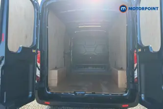 Ford Transit Limited Automatic Diesel Medium Roof Van - Stock Number (1655834) - 30th supplementary image