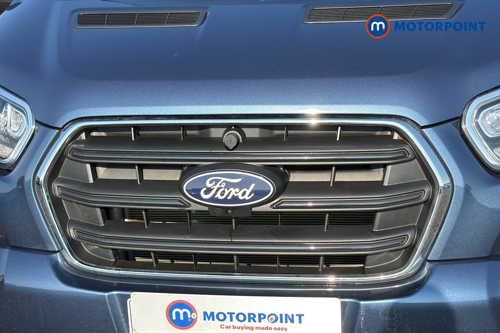 Ford Transit Limited Automatic Diesel Medium Roof Van - Stock Number (1655834) - 43rd supplementary image