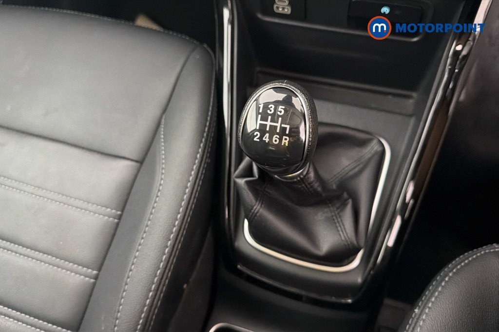 Ford Ecosport Active Manual Petrol SUV - Stock Number (1655918) - 15th supplementary image