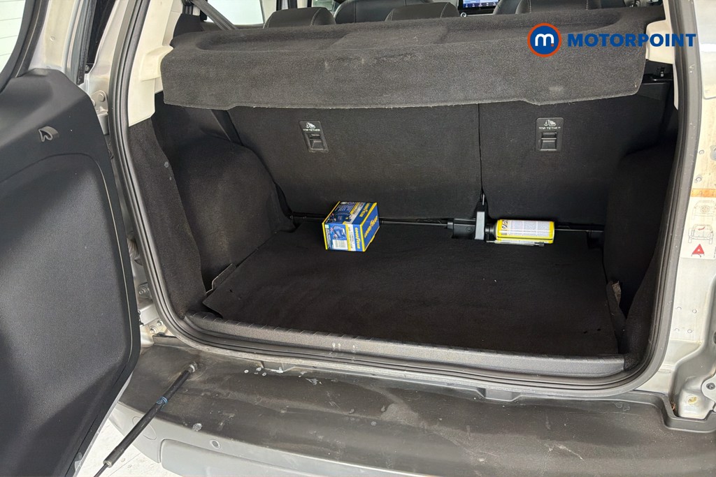 Ford Ecosport Active Manual Petrol SUV - Stock Number (1655918) - 33rd supplementary image