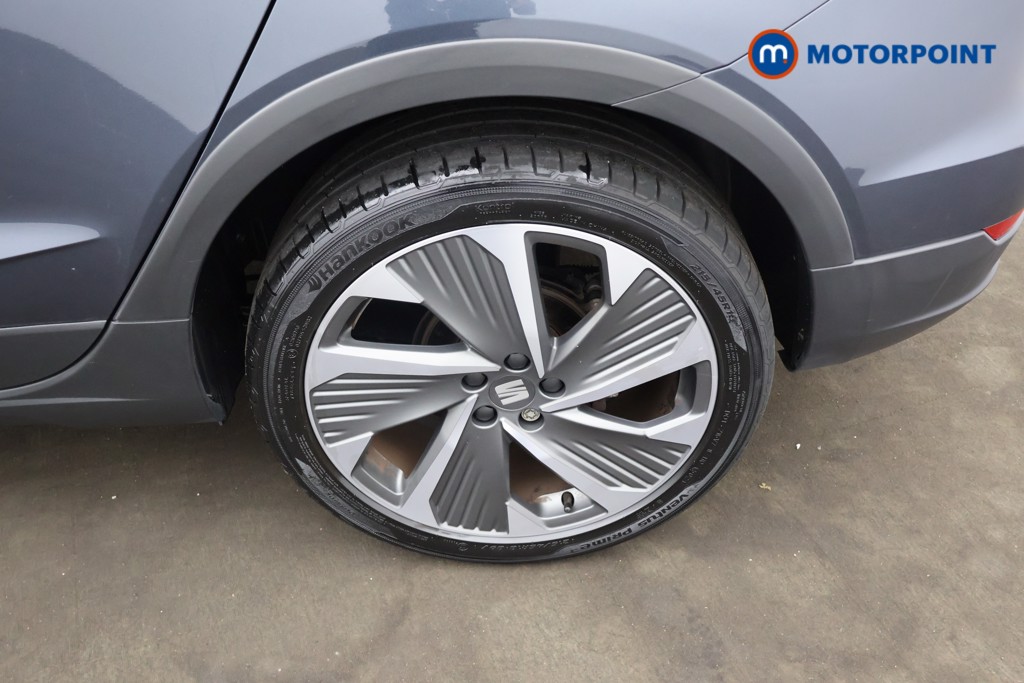 Seat Arona Fr Sport Manual Petrol SUV - Stock Number (1656035) - 2nd supplementary image