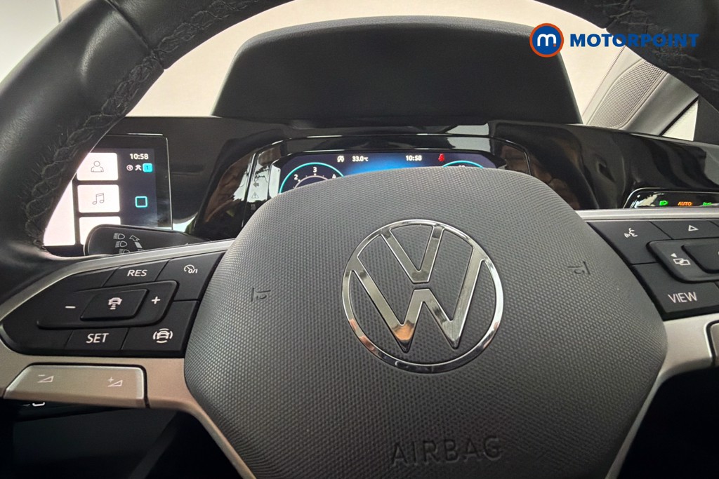 Volkswagen Golf Life Automatic Diesel Hatchback - Stock Number (1656143) - 5th supplementary image