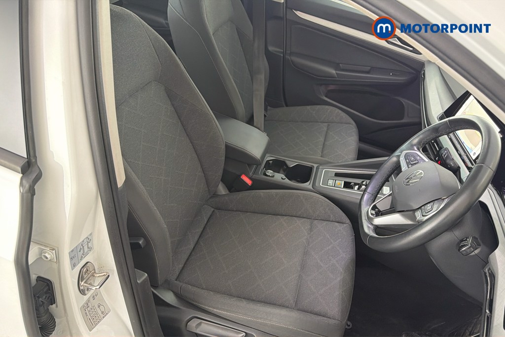 Volkswagen Golf Life Automatic Diesel Hatchback - Stock Number (1656143) - 22nd supplementary image