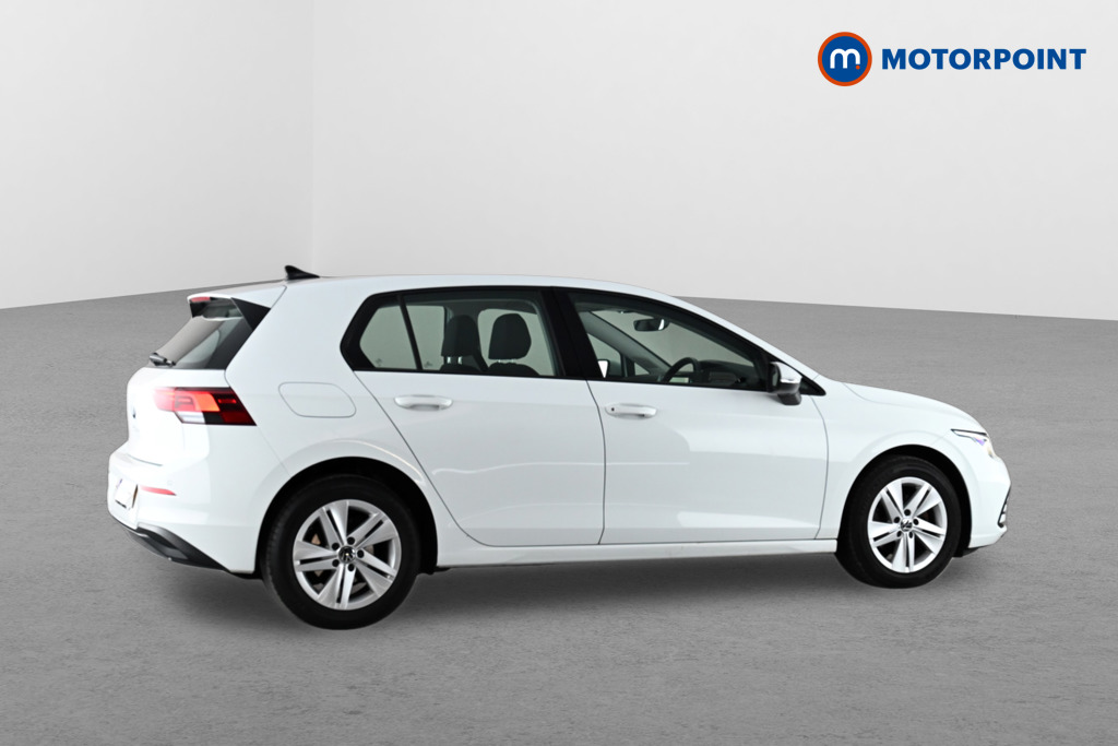 Volkswagen Golf Life Automatic Diesel Hatchback - Stock Number (1656143) - Drivers side rear corner