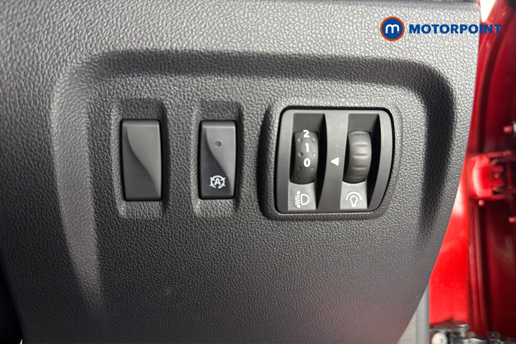 Renault Captur S Edition Automatic Petrol SUV - Stock Number (1656488) - 18th supplementary image